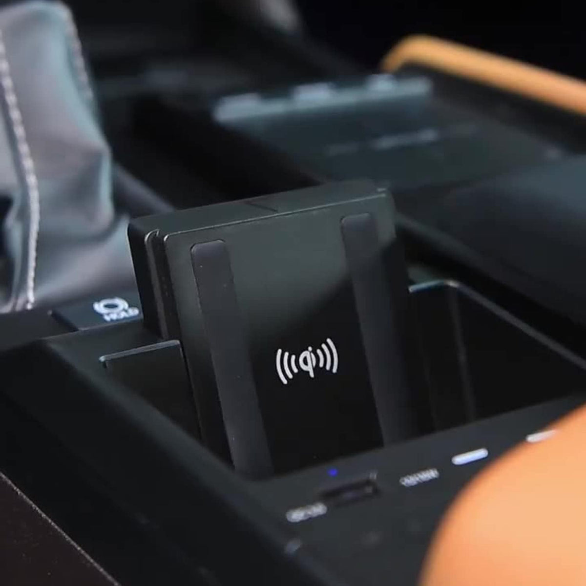 Wireless Charger for Lexus ES 2018 2019 2020 2021 2022 Center Console Wireless Charging Tray Z1598
