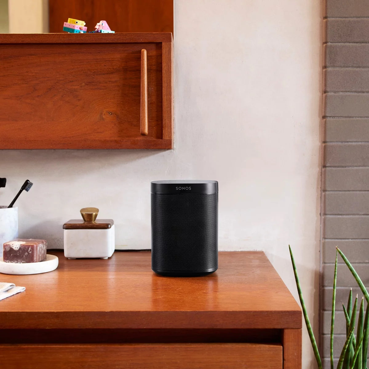 Black Smart Speaker H81505