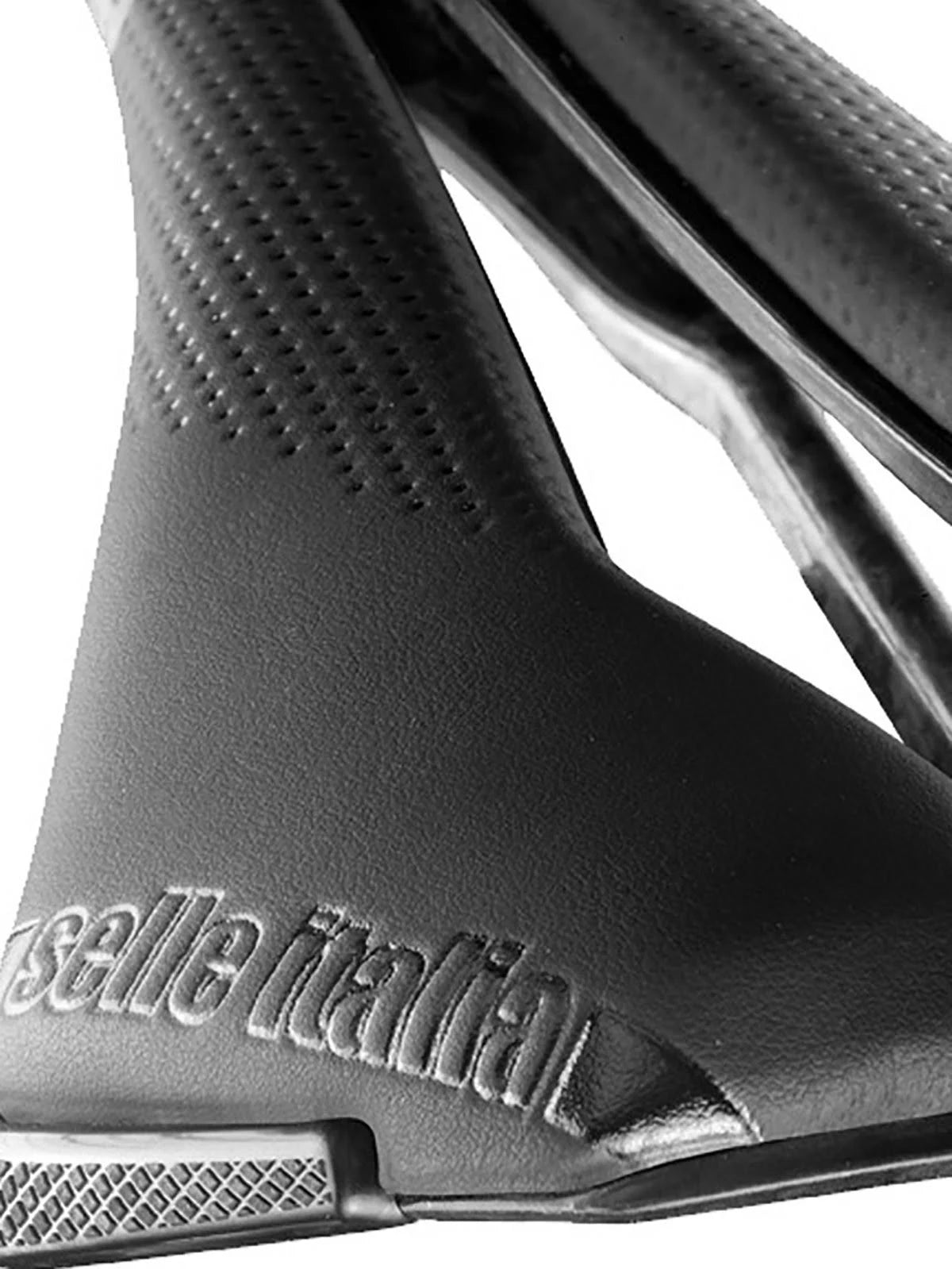 Black Carbonio Saddle V8800