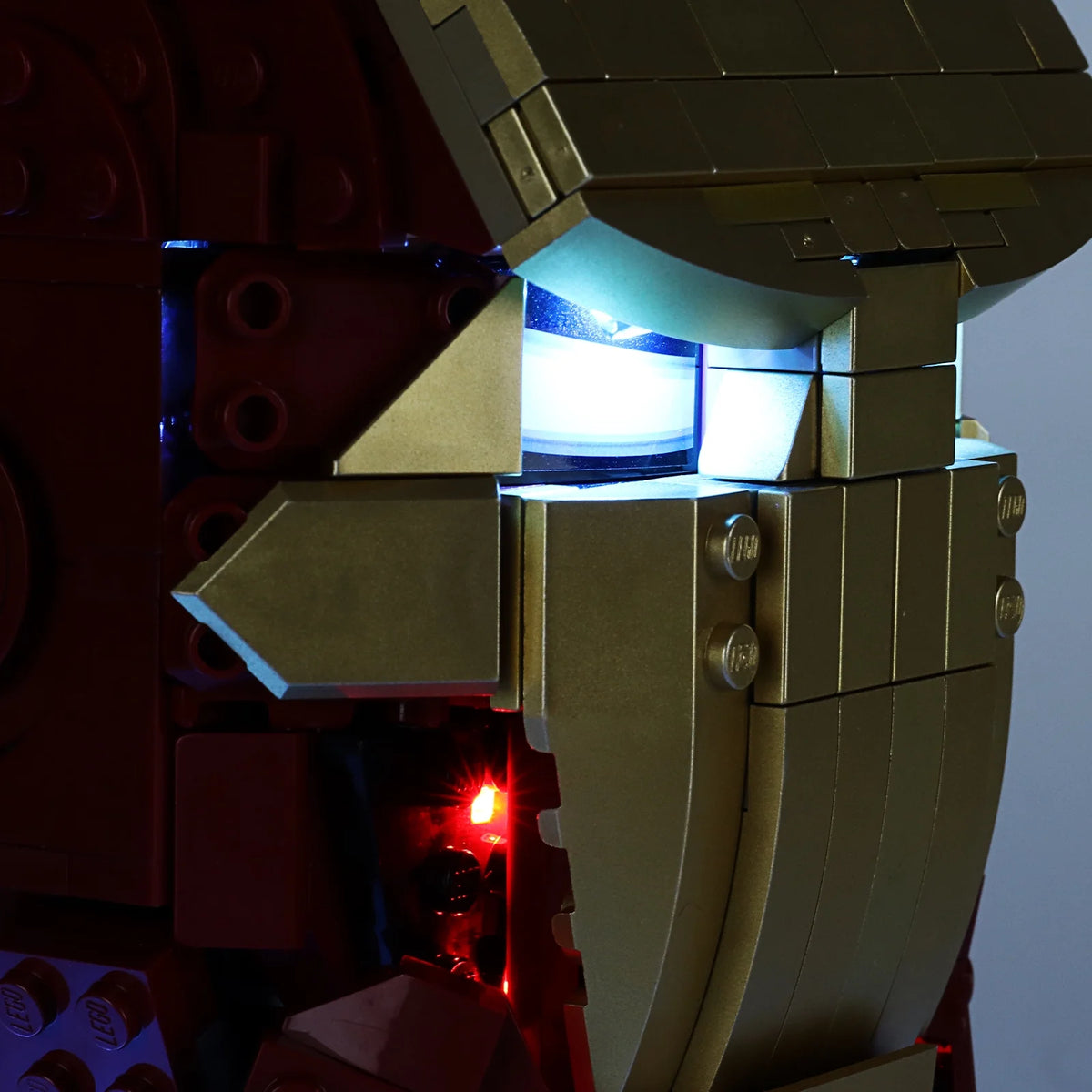 LED Lighting Set for Iron Man Helmet Building Blocks Model K9617
